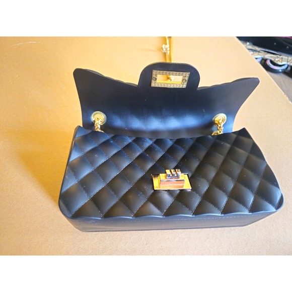 The Unbranded Brand Handbags - Women's Small Black Quilted Crossbody Or Shoulder Bag Gold Chain Strap Turn Lock